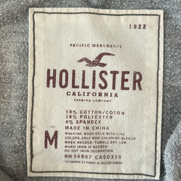 Hollister hooded sweatshirt - Picture 2 of 6